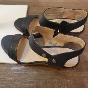 NEW Essex Lane EL-KANA Leather Upper Sandal 7.5